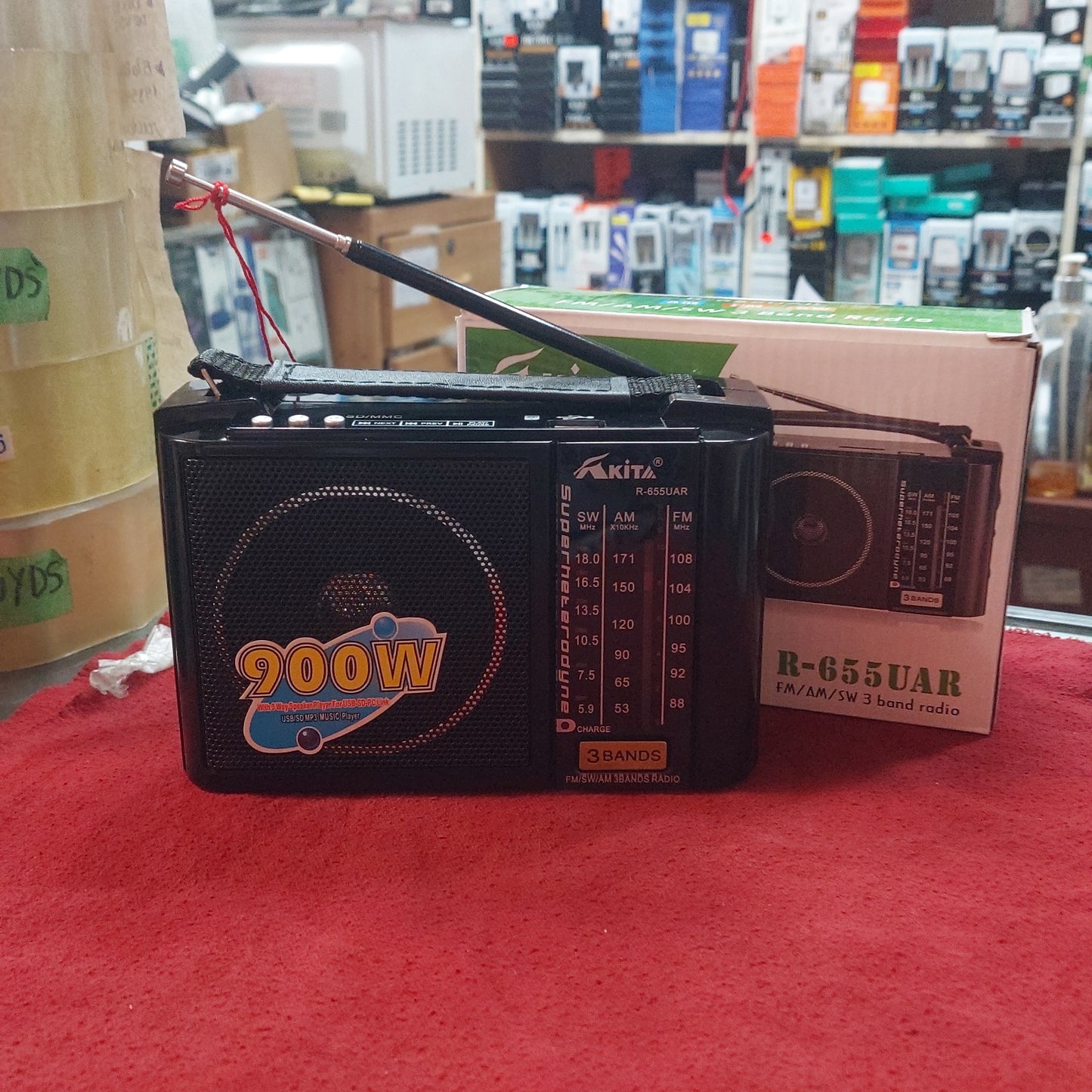 Radio Fm electrico/ recargable y a pilas - Cod : 03
