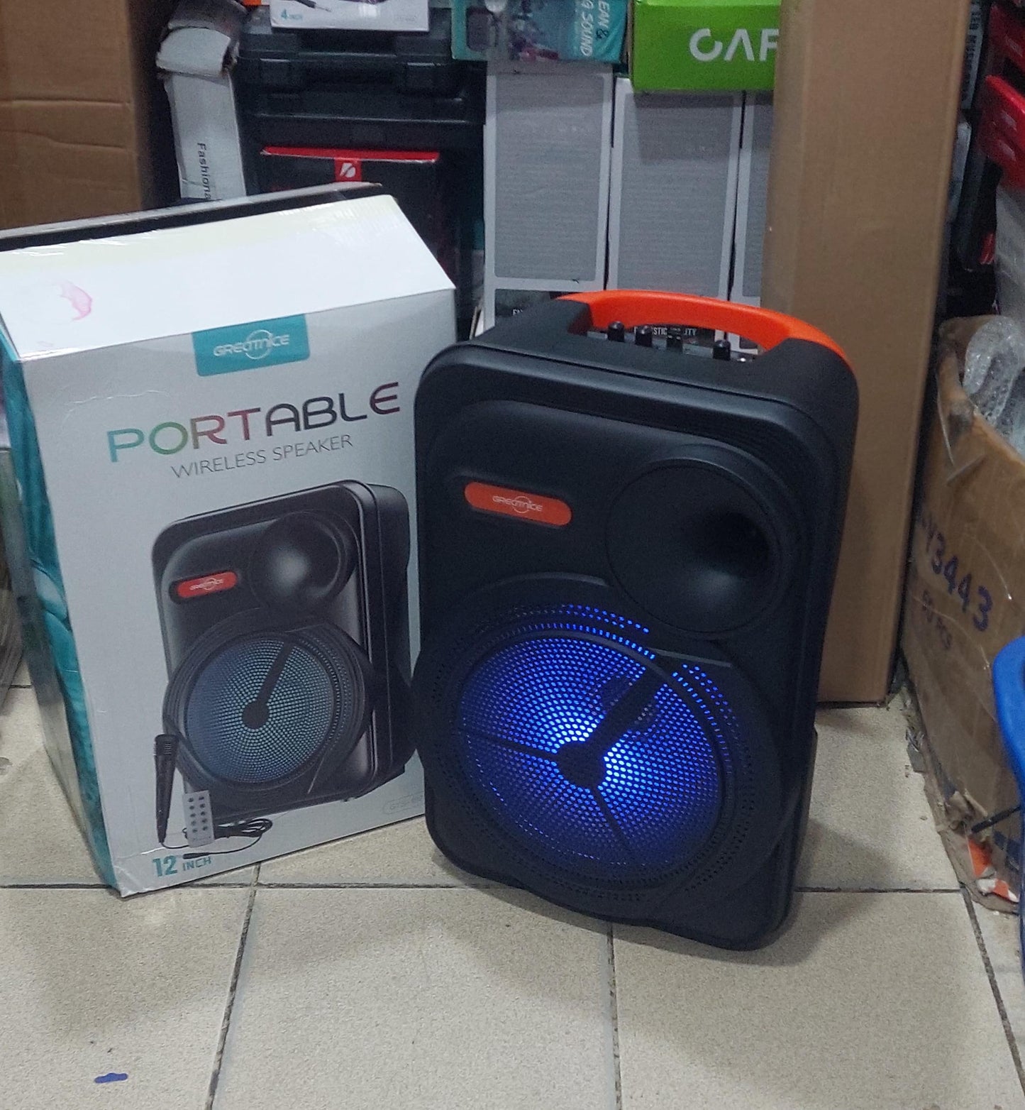 Parlante Bluetooth con micrófono y control Cod : 02