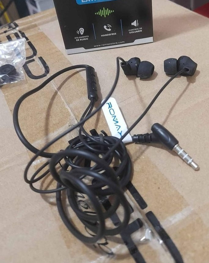 Audífonos de cable - ROMAX - Cod : 02