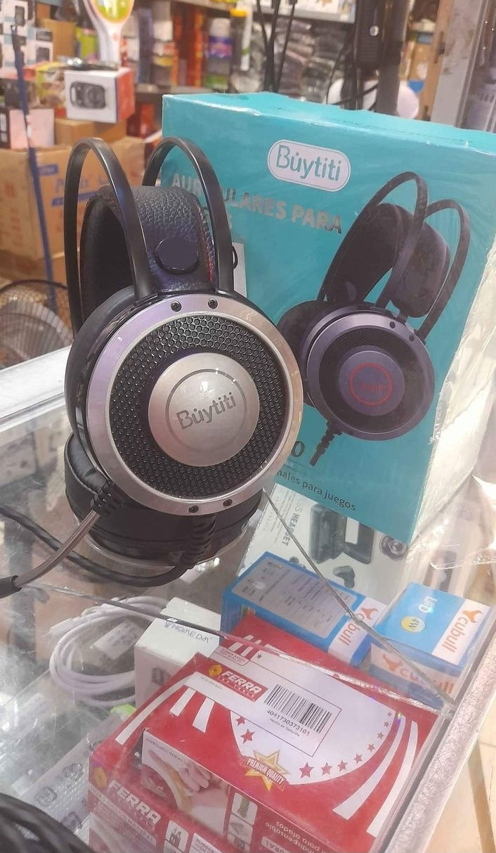 Audífonos con micrófono - Cod : 03