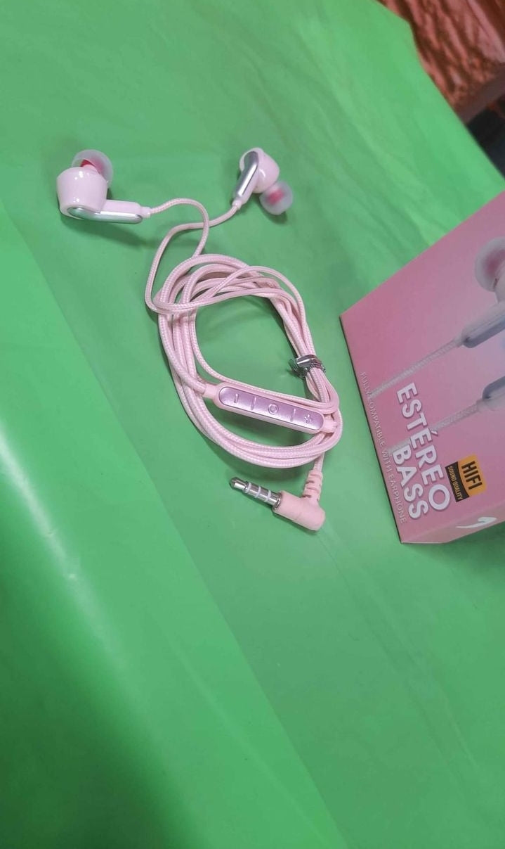 Audifonos de cable - COD : 01