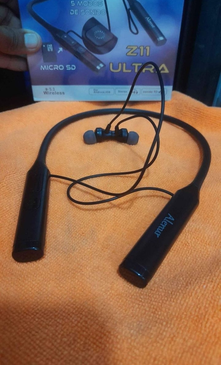 Audífonos Bluetooth - Cod : 02