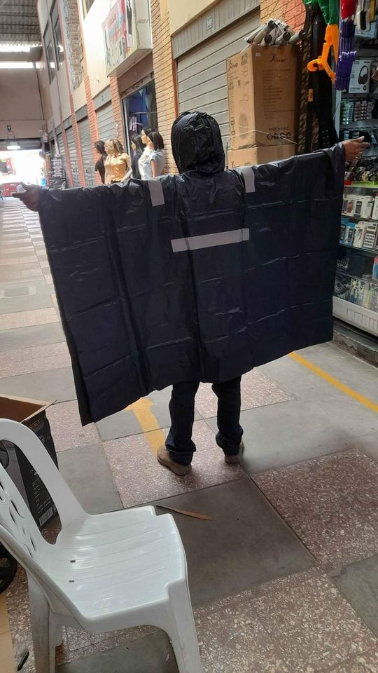 Poncho impermeable - Cod : 03