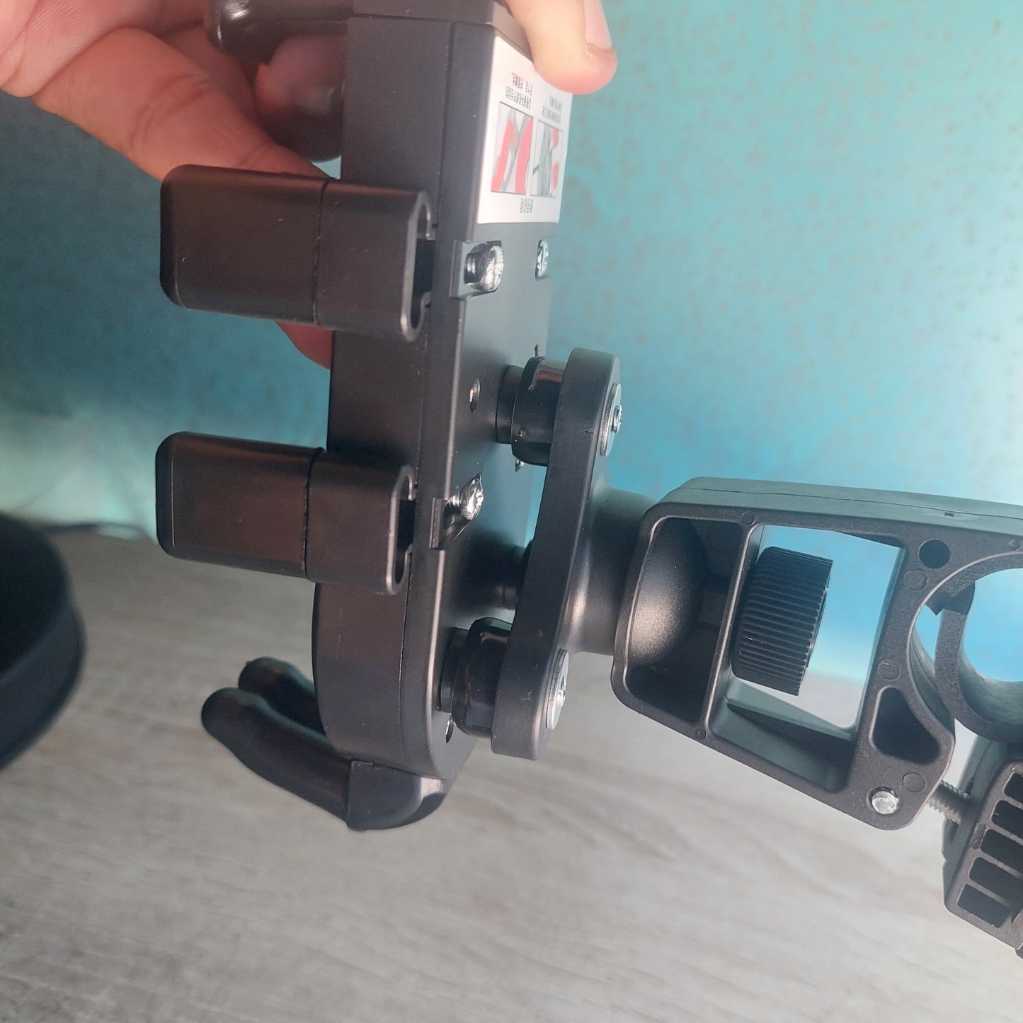 Soporte de celular para moto Antivibracion cod:1217 driver 01