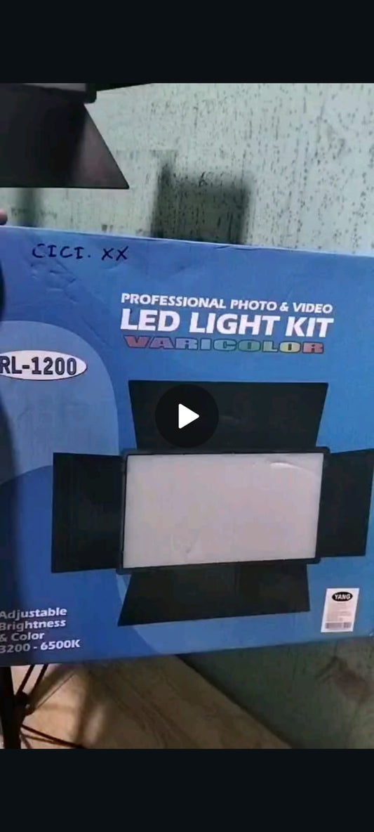 Panel luz led con tripode 2.10 Cod:1451 driver :01