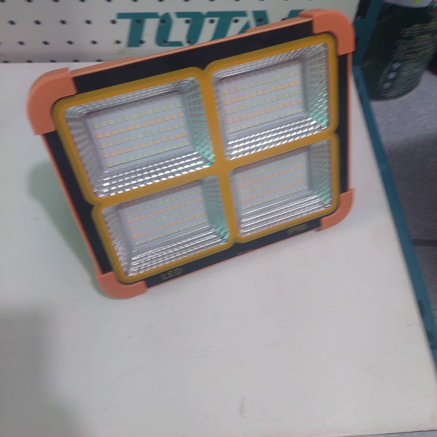 reflector linterna recargable Cod:5009 Driver:04