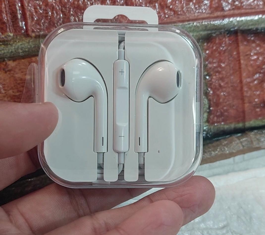 Audifonos de cable plus Cod:6061 driver :01