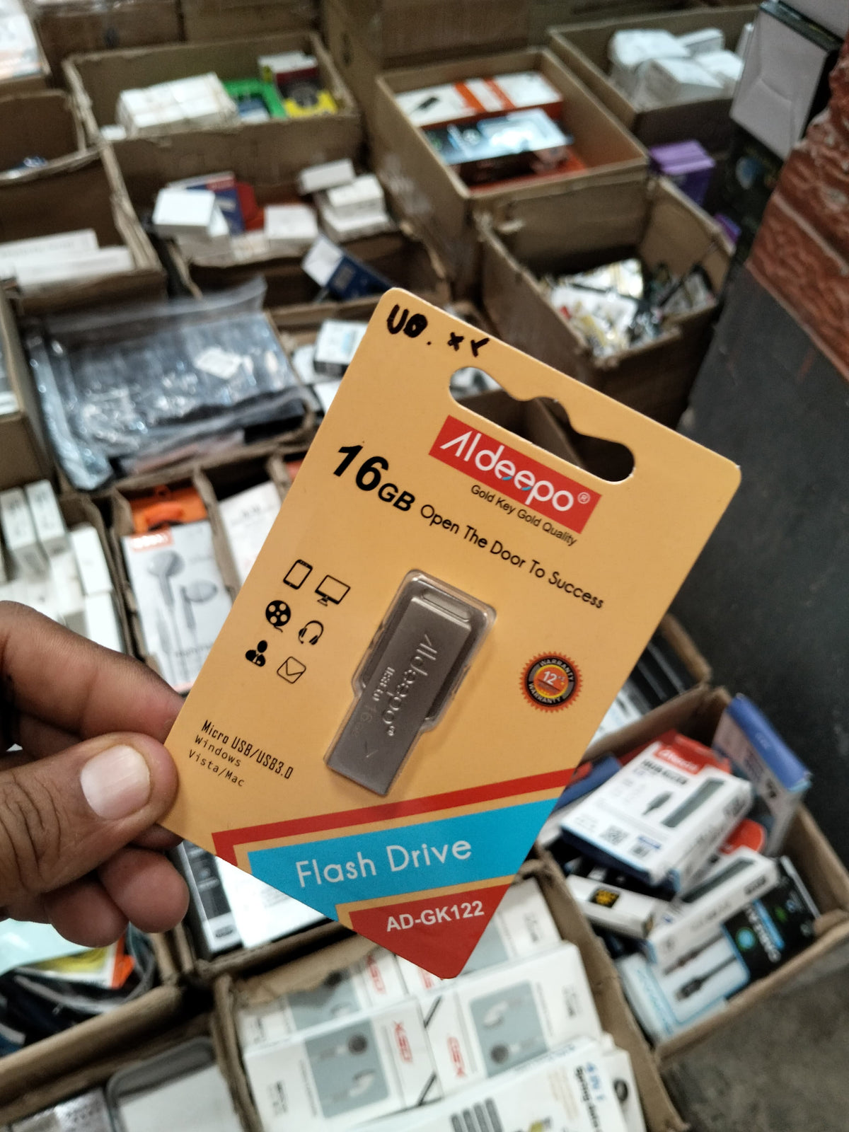 Memoria USB 16GB COD:3004 cod:01