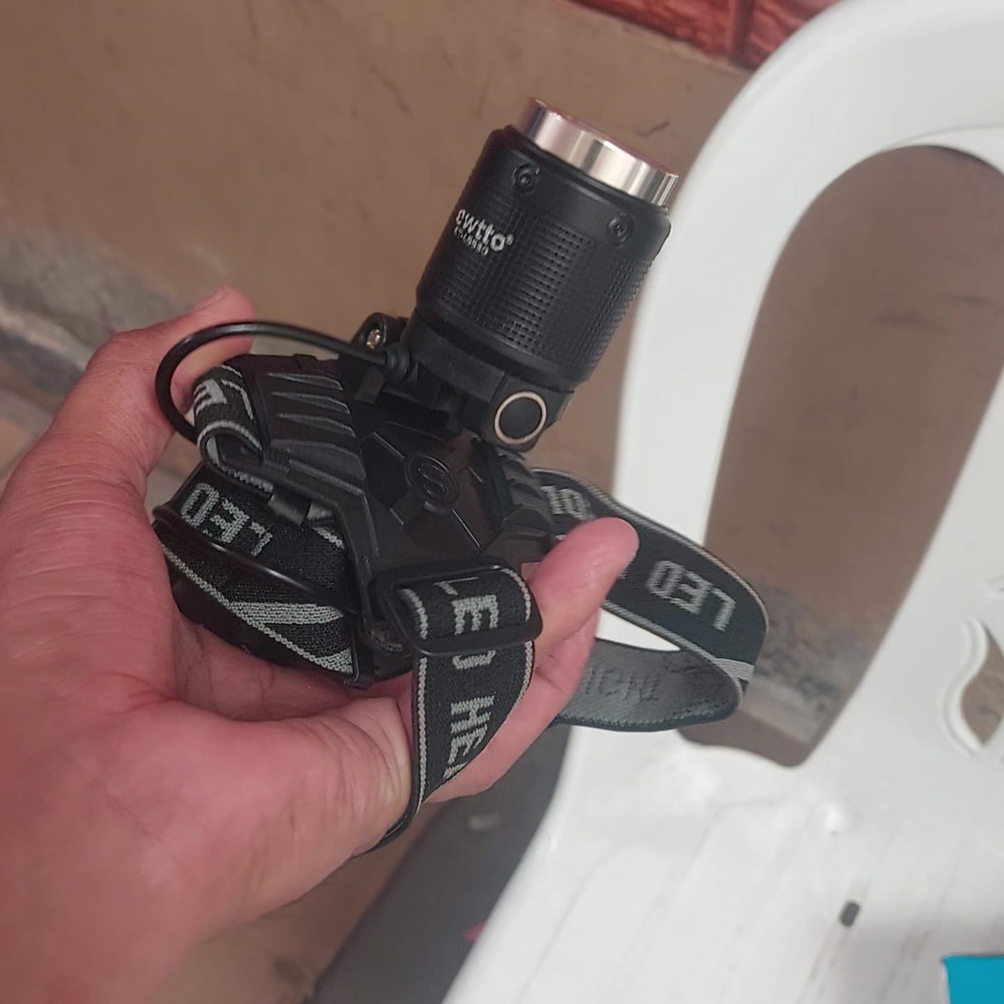 Linterna recargable 30W Cod:6065 driver :03