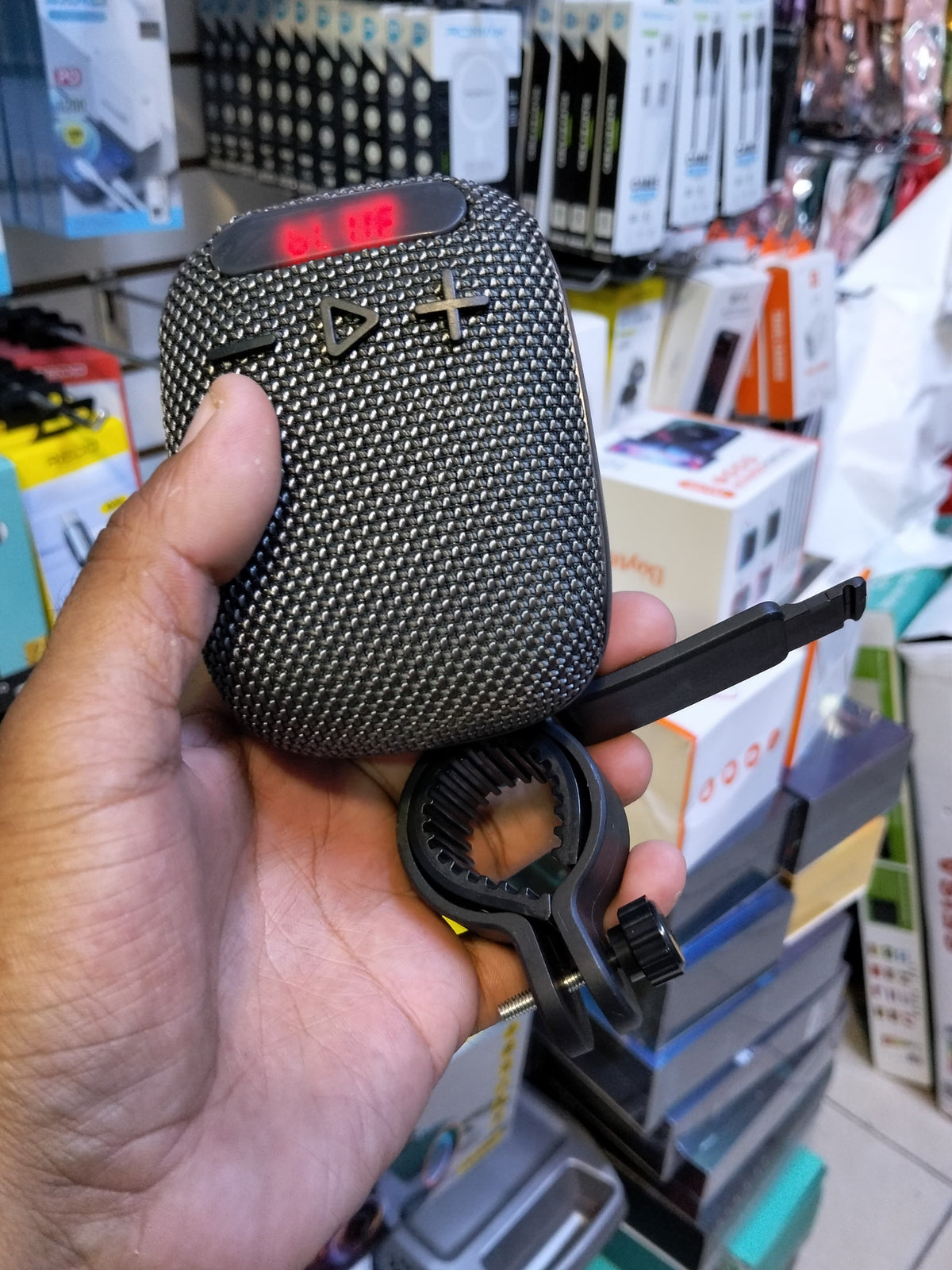 Parlante Bluetooth para moto Cod:3087 driver :02
