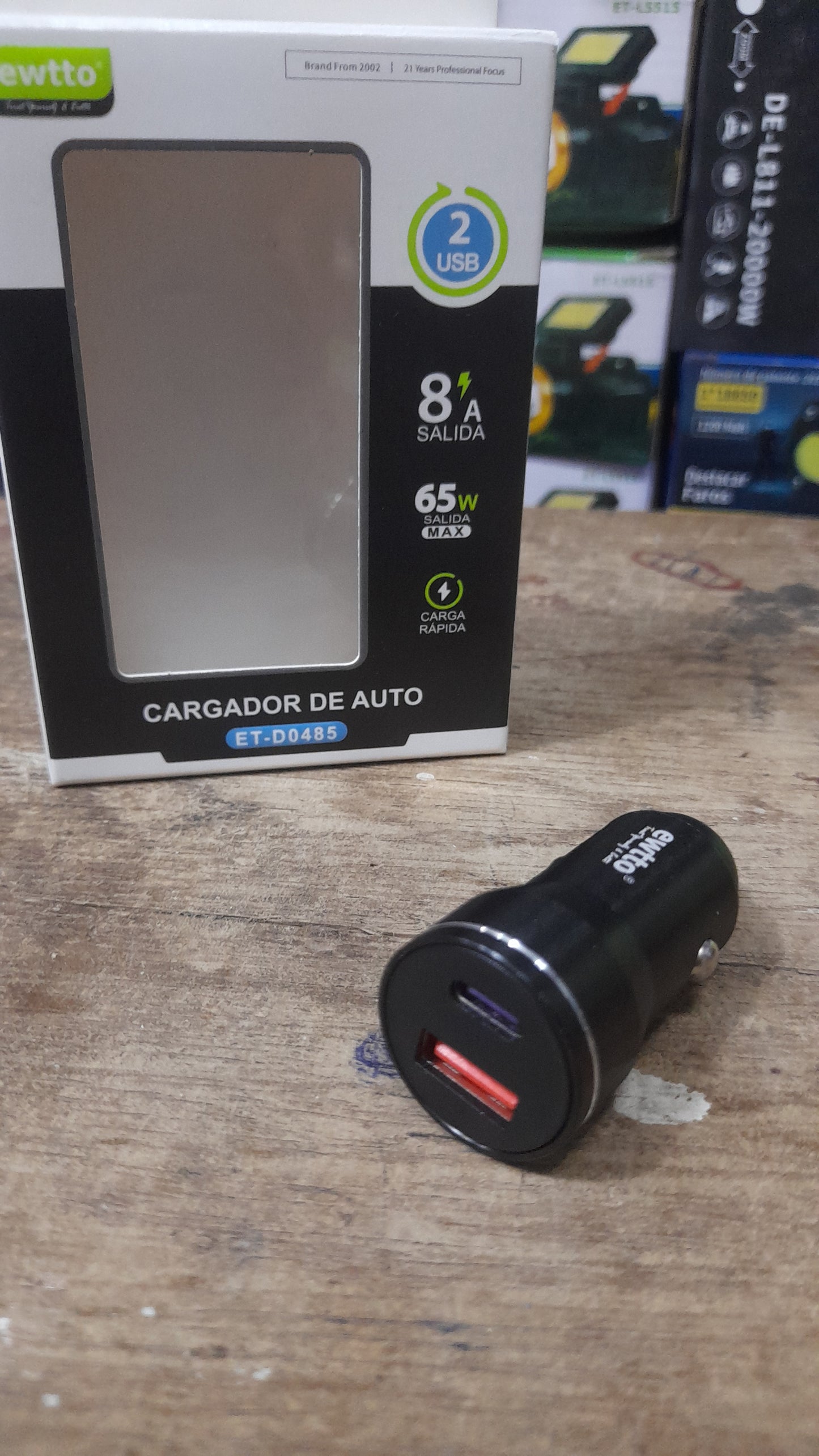 Cigarrera para auto Tipo C y  Usb - COD : 01