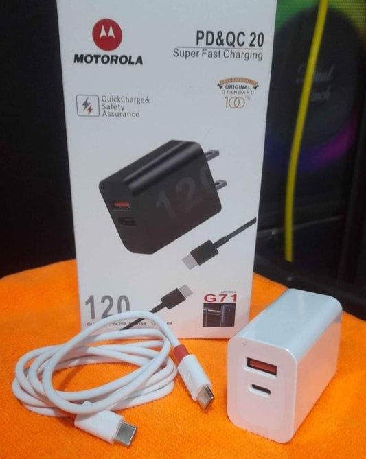 Cargador tipo C Motorola- 120W - Cod  : 02