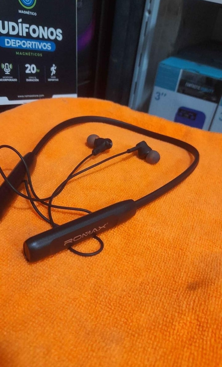 Audífonos Bluetooth - Cod  : 02