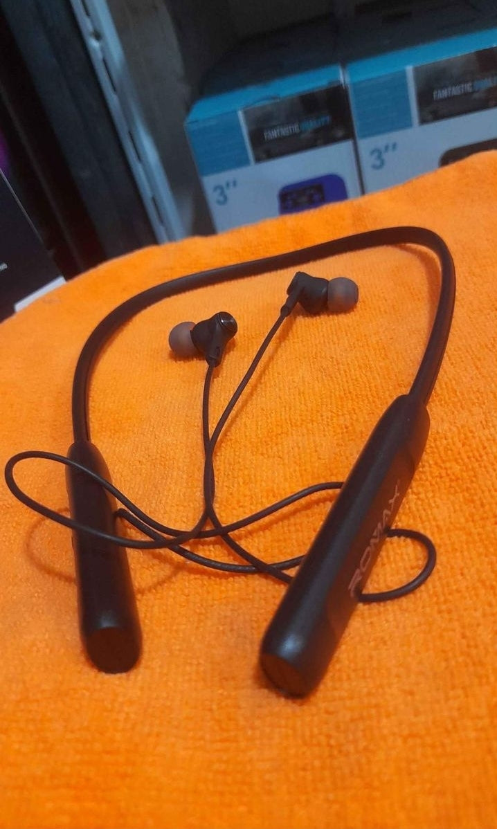 Audífonos Bluetooth - Cod  : 02