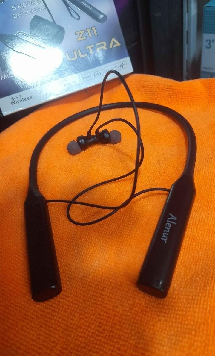 Audífonos Bluetooth - Cod  : 02