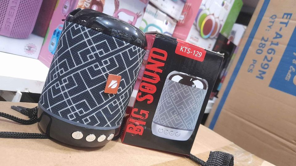 Parlante Bluetooth pequeño - Cod  : 02 - Cod-2398