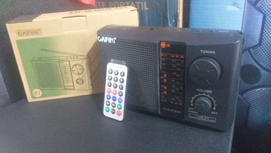 Radio FM Con control  remoto - Cod  : 02