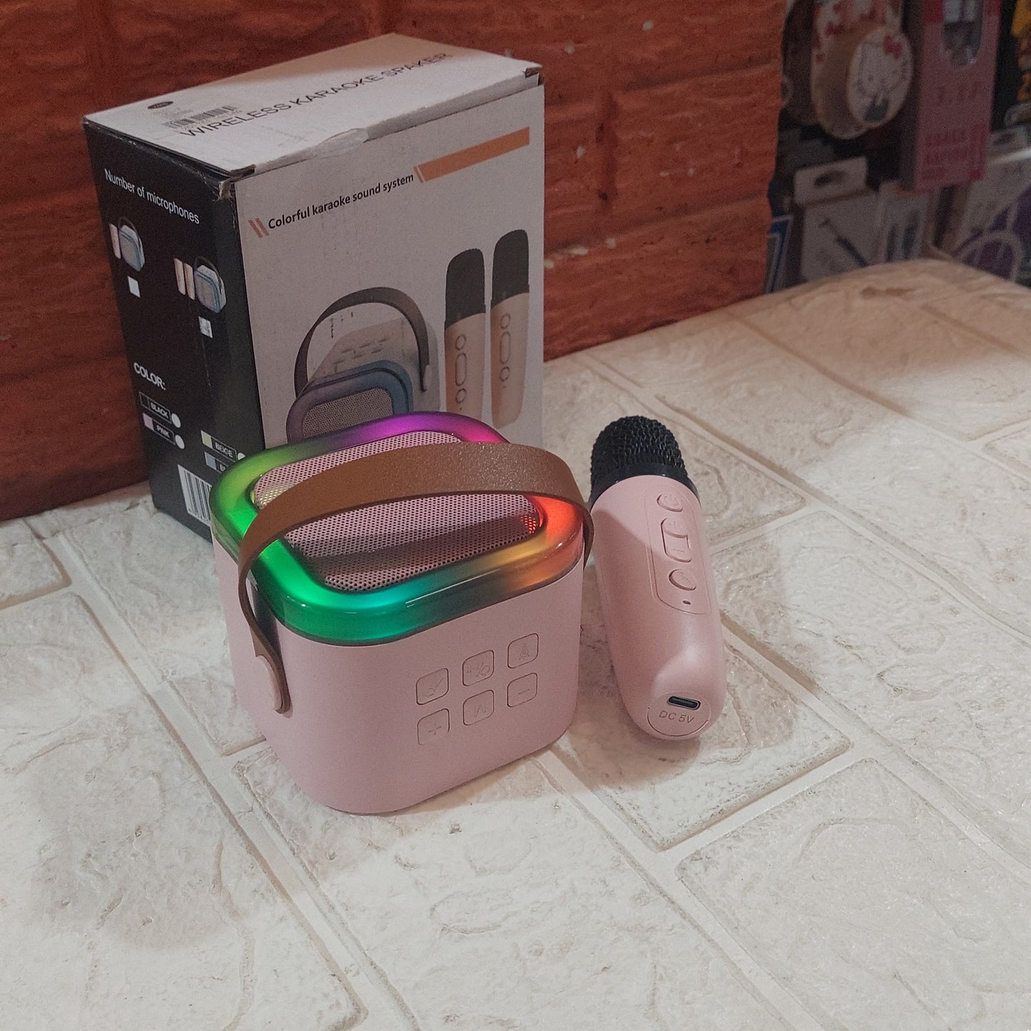 Parlante Bluetooth con microfono karaoke COD:1085