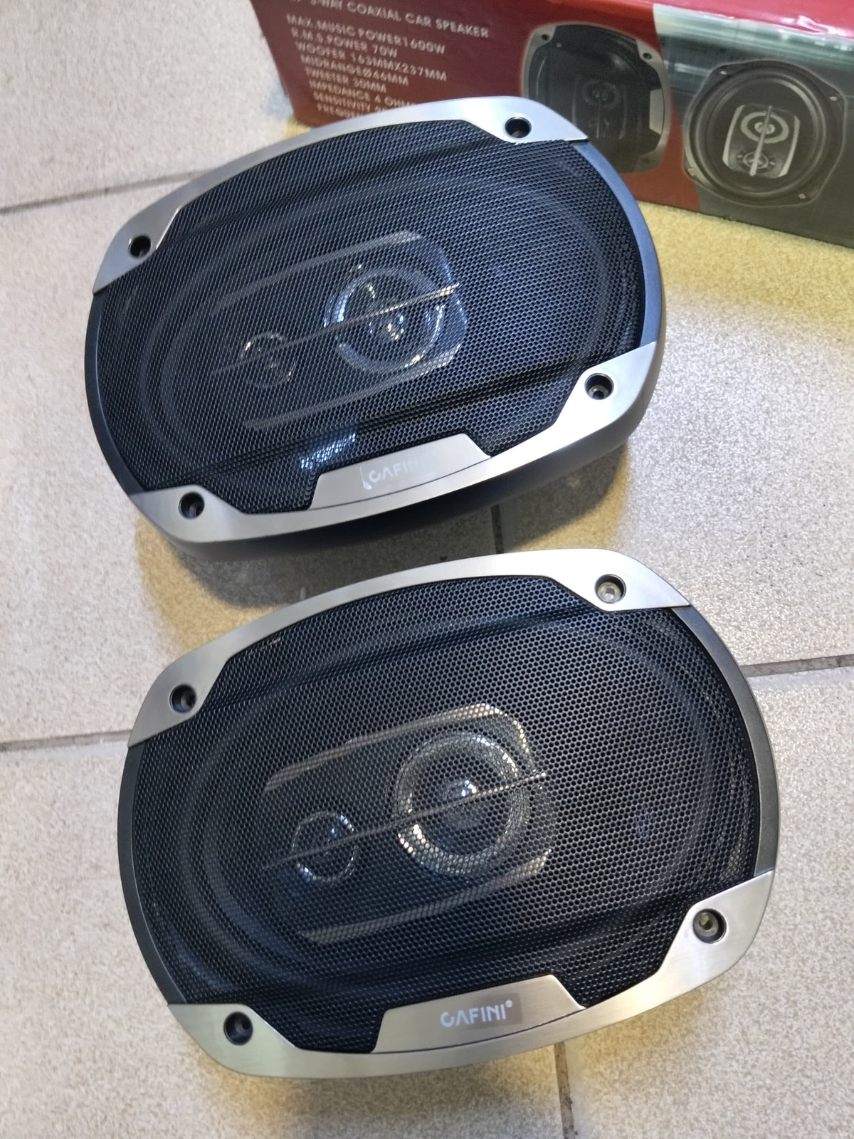 Parlante para carro /moto 16000W Cod:3015 driver :02