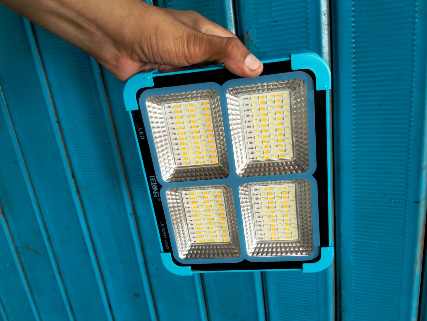 Reflector 600W solar  portable Cod:1361 driver :01
