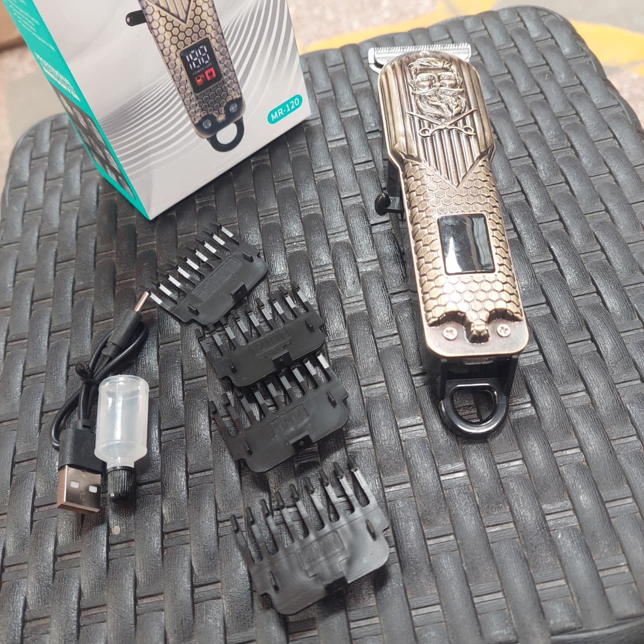 Patillera  recargable  Cod:4430 Driver:01