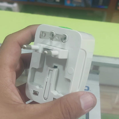 Adaptador enchufe universal Cod:6047 driver:05