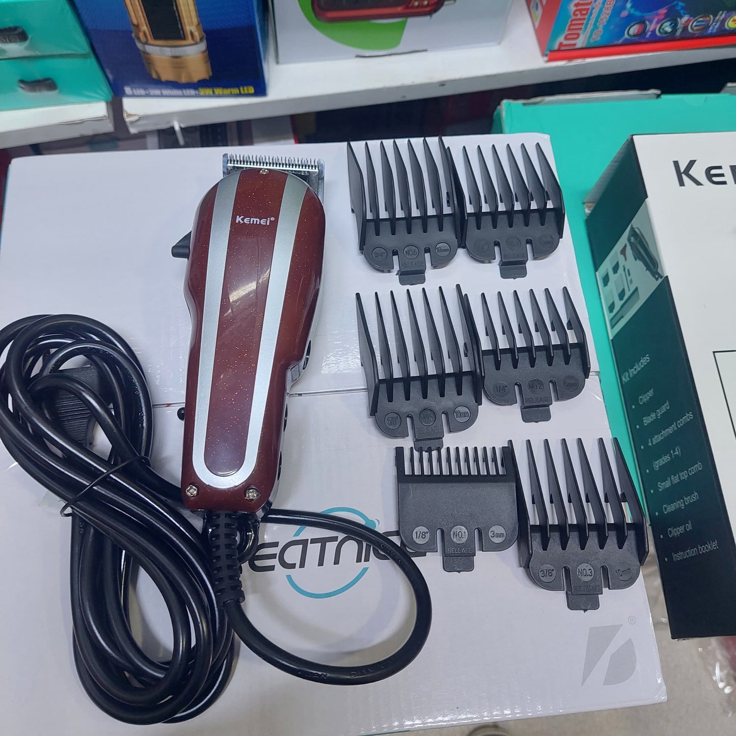 Maquina de cortar cabello electrica Kemei  Cod:3355 Driver :02