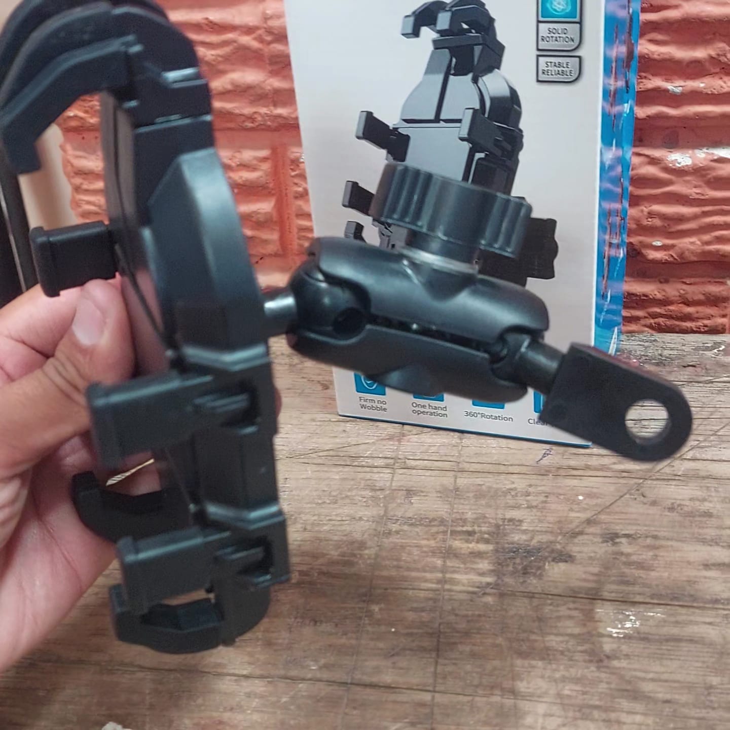 Soporte 8 garras para espejo  de moto Cod:3354 Driver :01