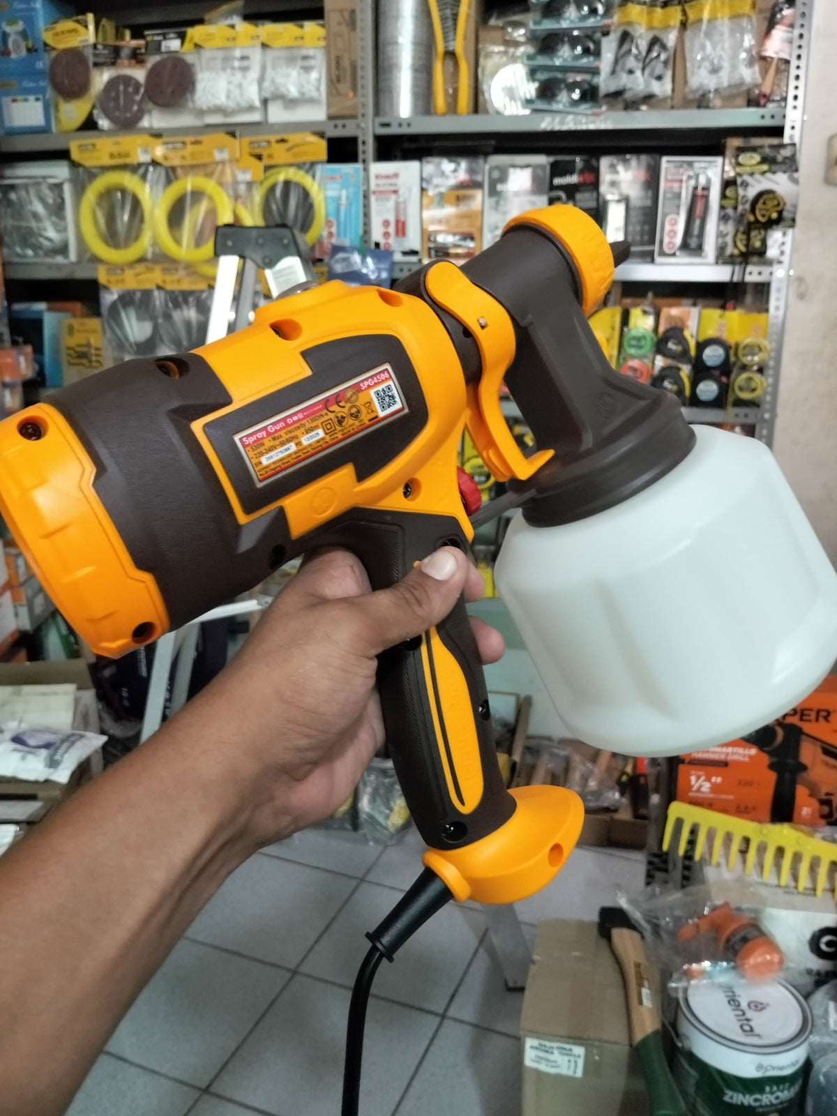 Pulverizador profesional para pintar Cod:3053 driver :04