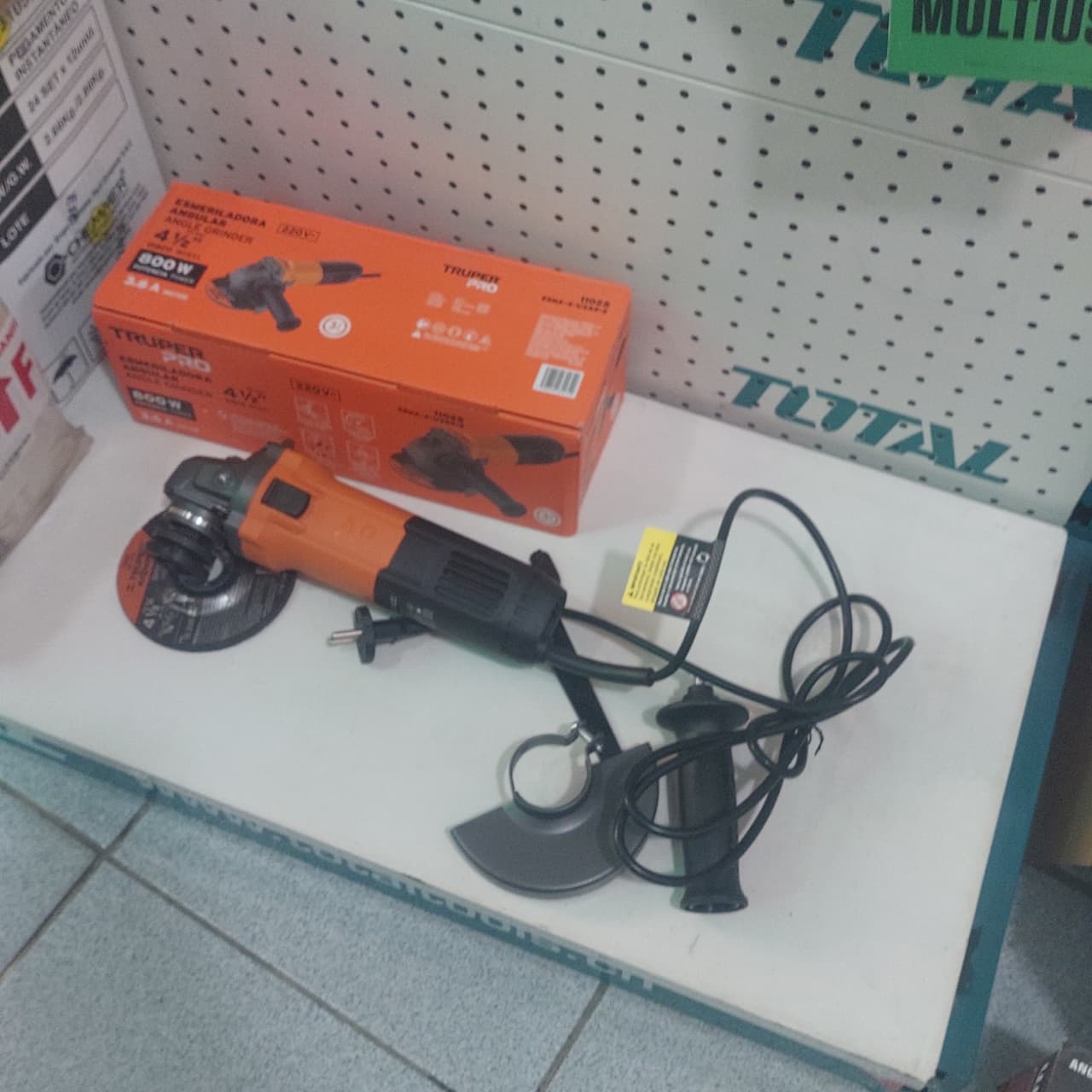 Amoladora Cod:5047 Driver :04