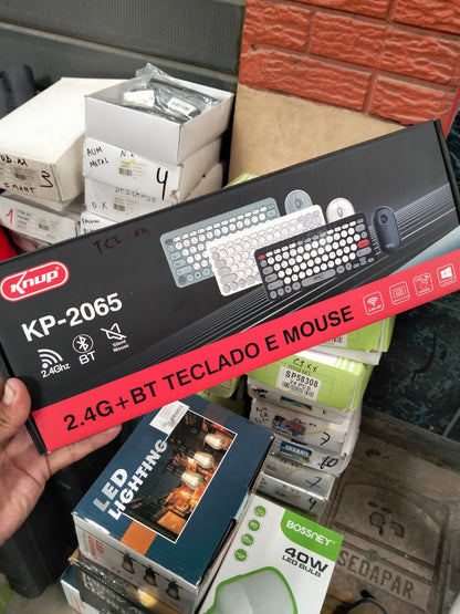 Teclado inalámbrico con mouse inalambrico Cod:1510 driver :01
