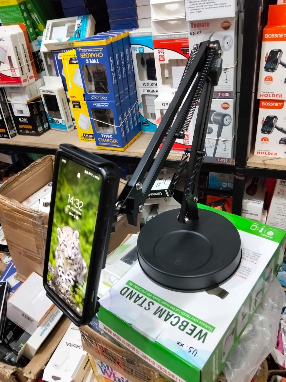 soporte de celular  flexible  con base Cod:1332 driver:01