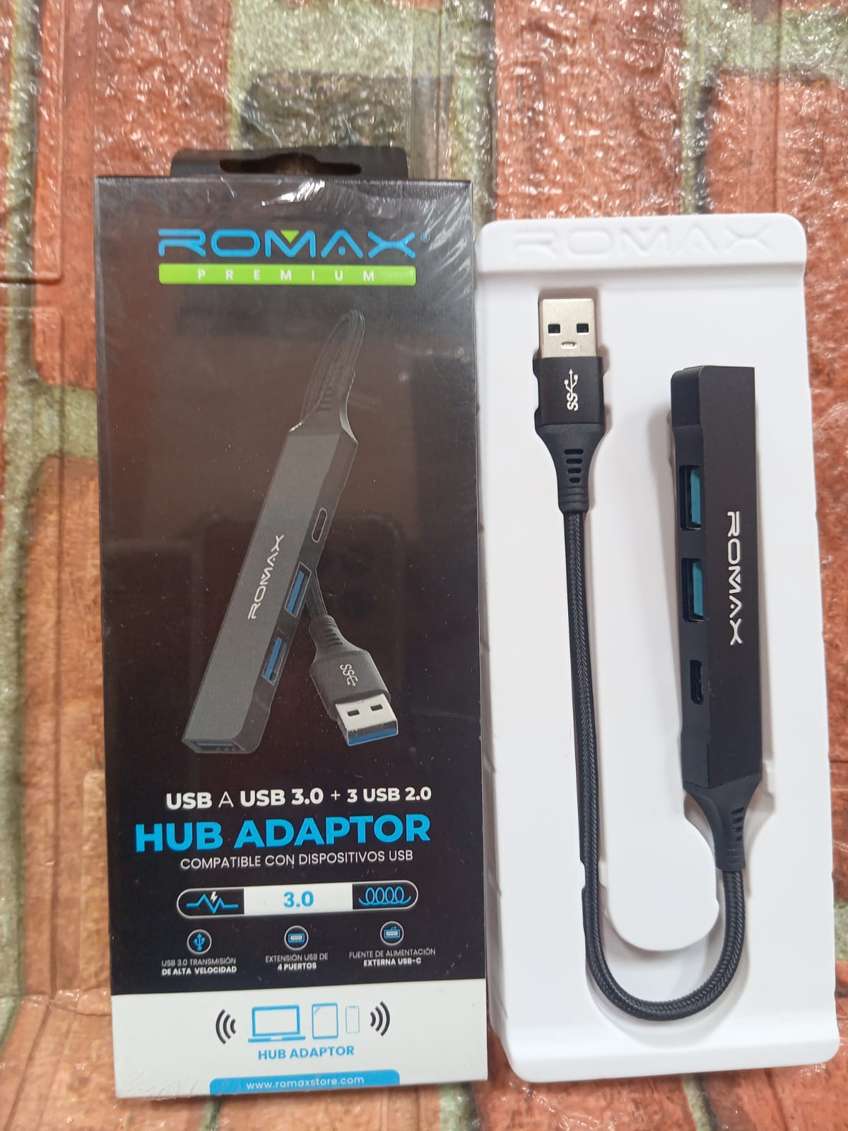 Hub Usb 4 Puertos  Cod:1327 driver :02