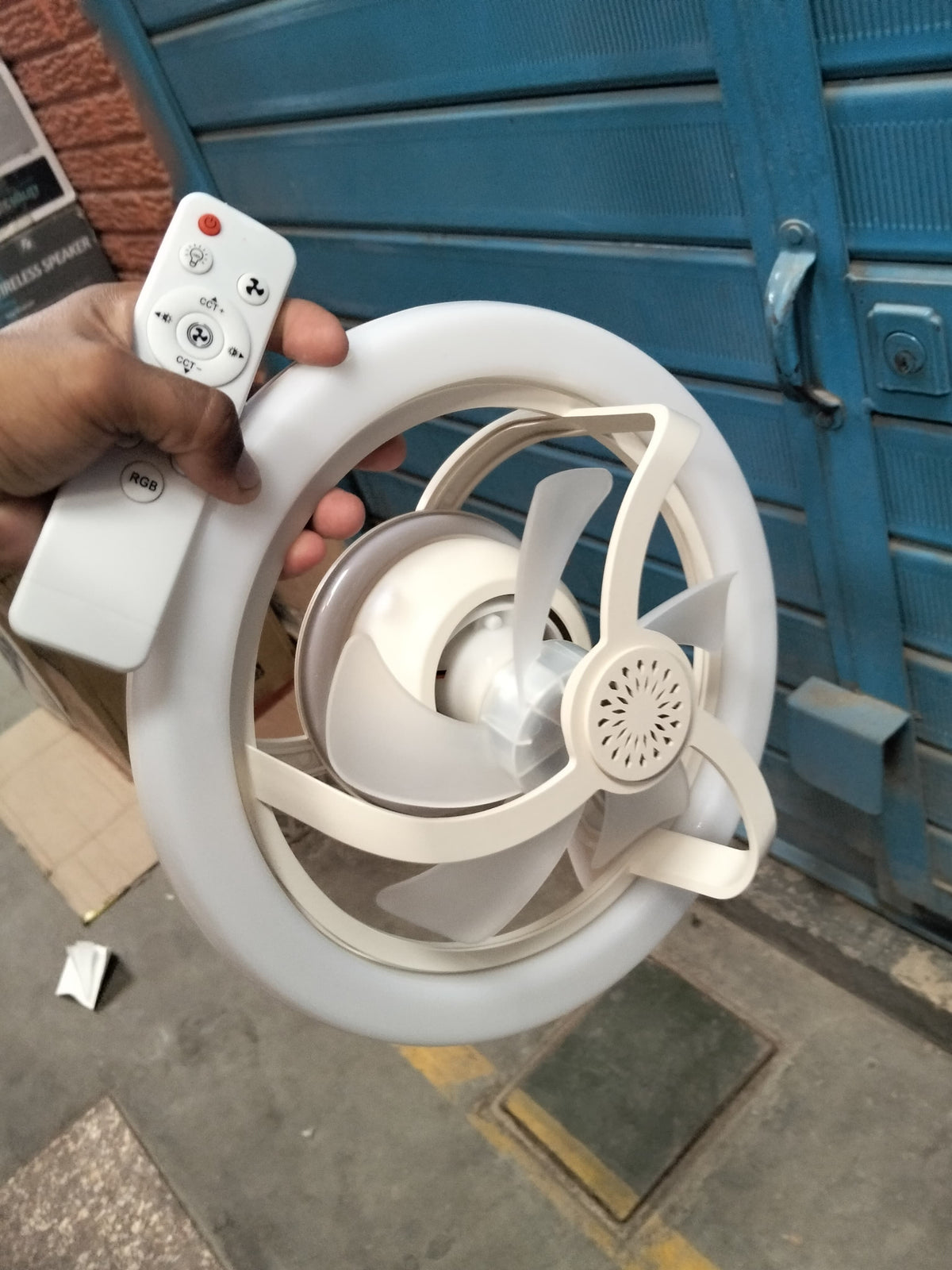 Foco ventilador 100W  Cod:3016 driver :01