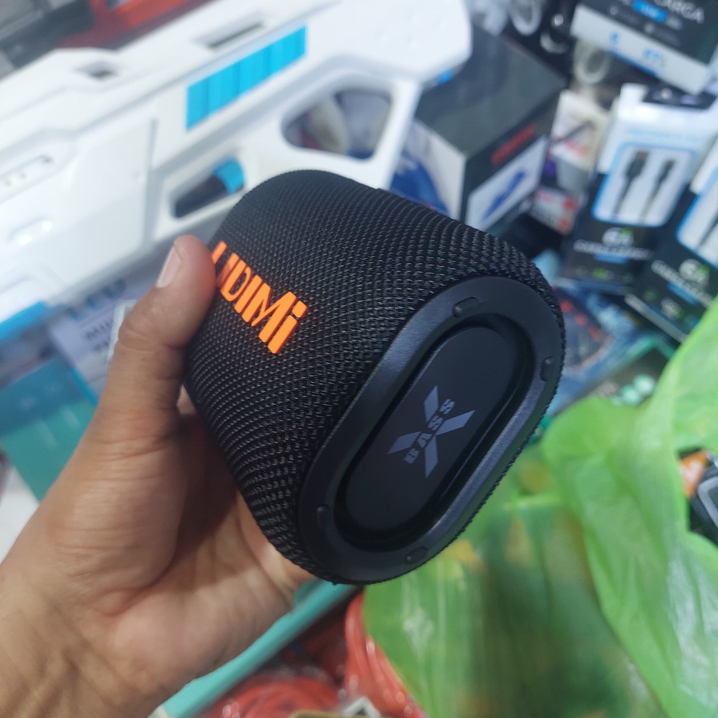 Parlante Bluetooth lidimi con bateria portatil Cod:6082 driver:02