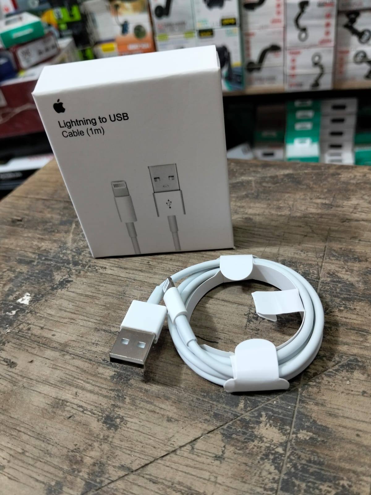Cable iphone Usb a Ligthing Cod:5074 driver :01