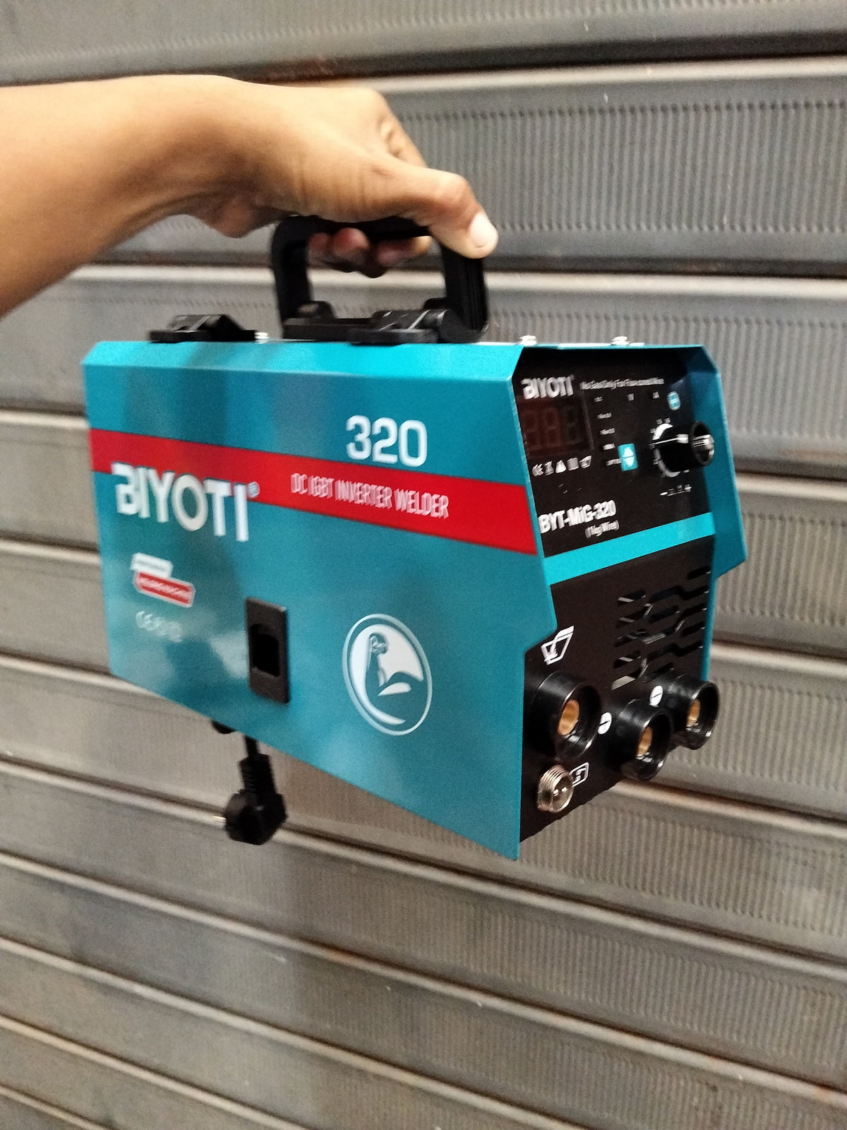 Maquina de soldar BIYOTI  COD:3006 driver:01
