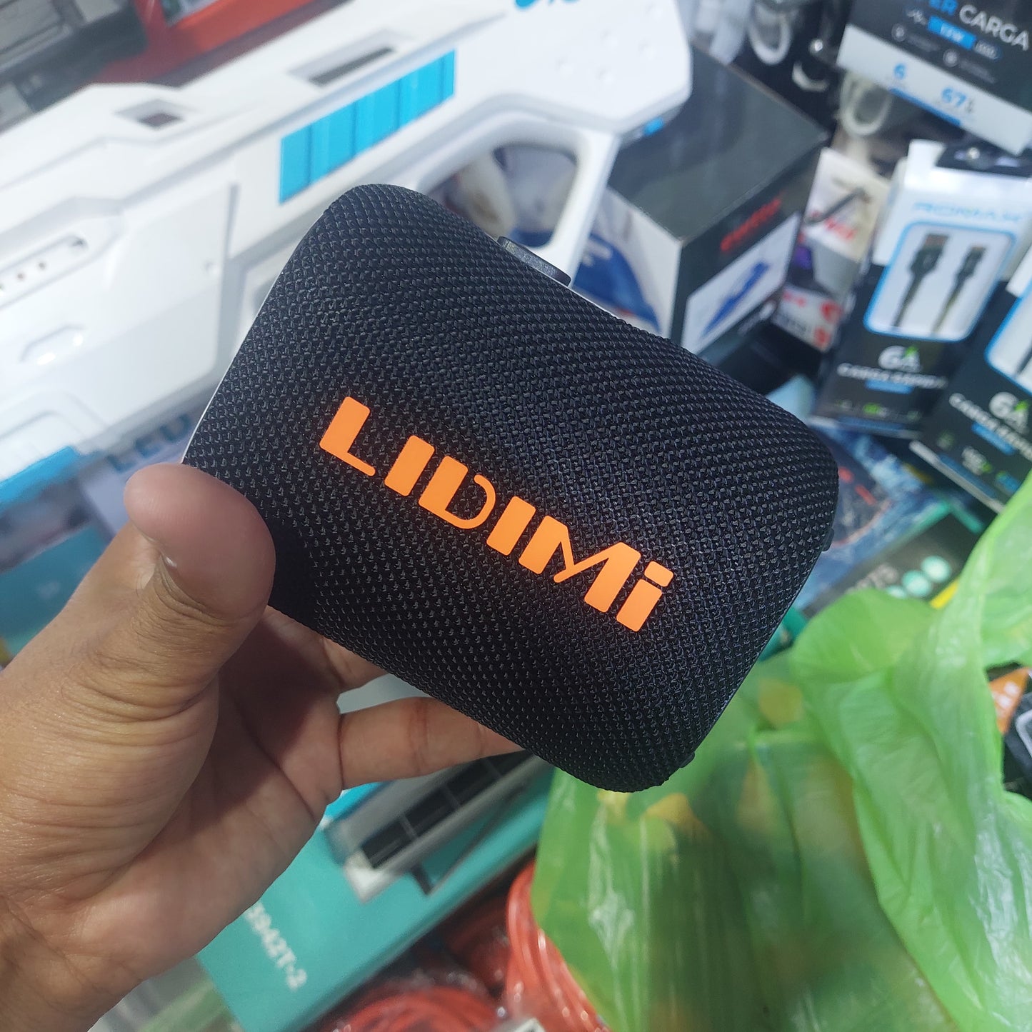 Parlante Bluetooth lidimi con bateria portatil Cod:6082 driver:02