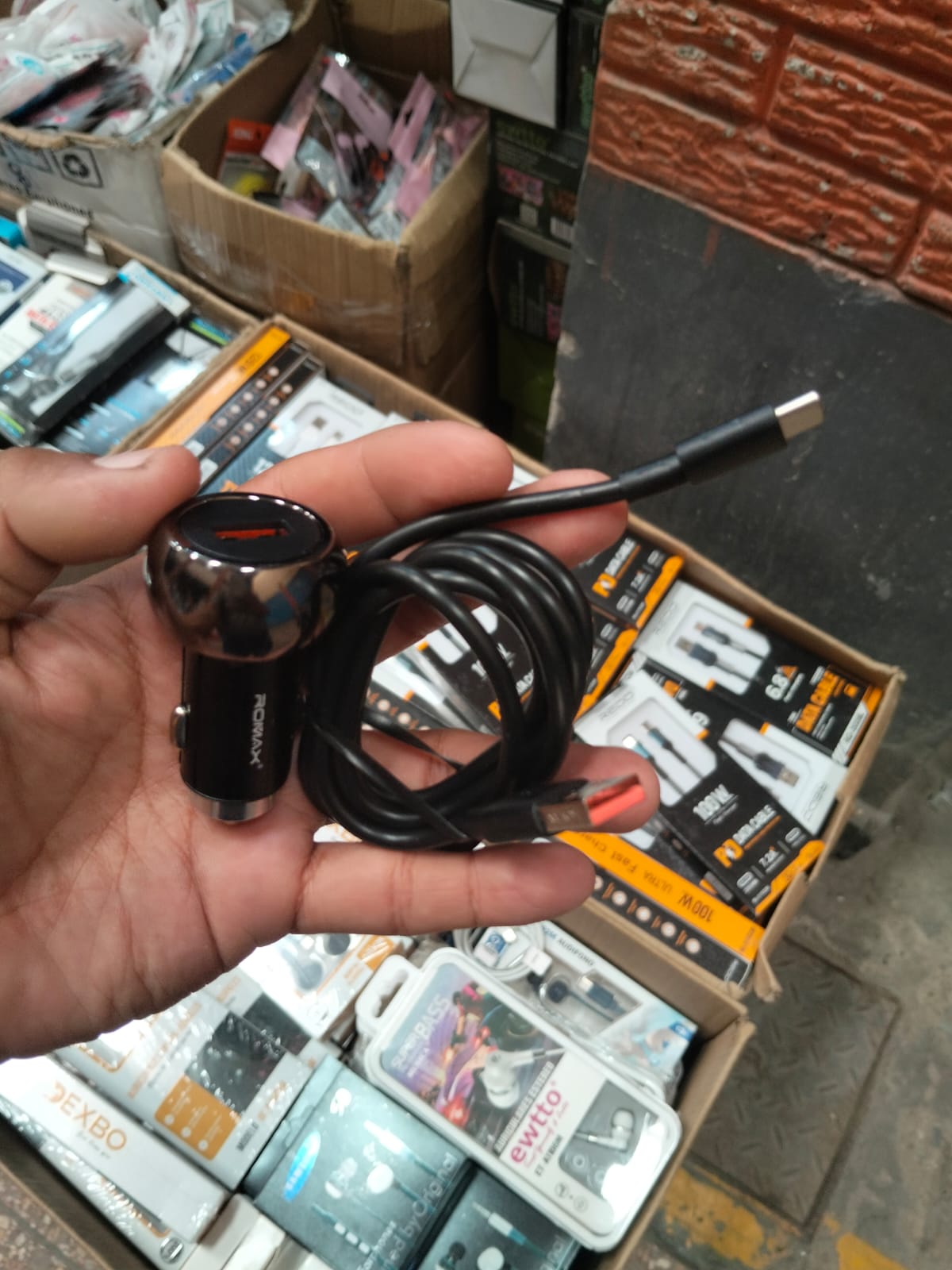 Cigarrera cargador para auto Cod:1301 driver:01