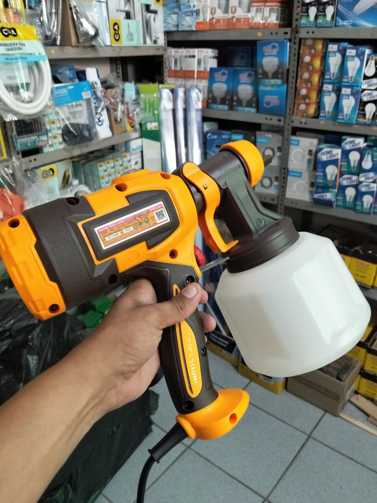 Pulverizador profesional para pintar Cod:3053 driver :04