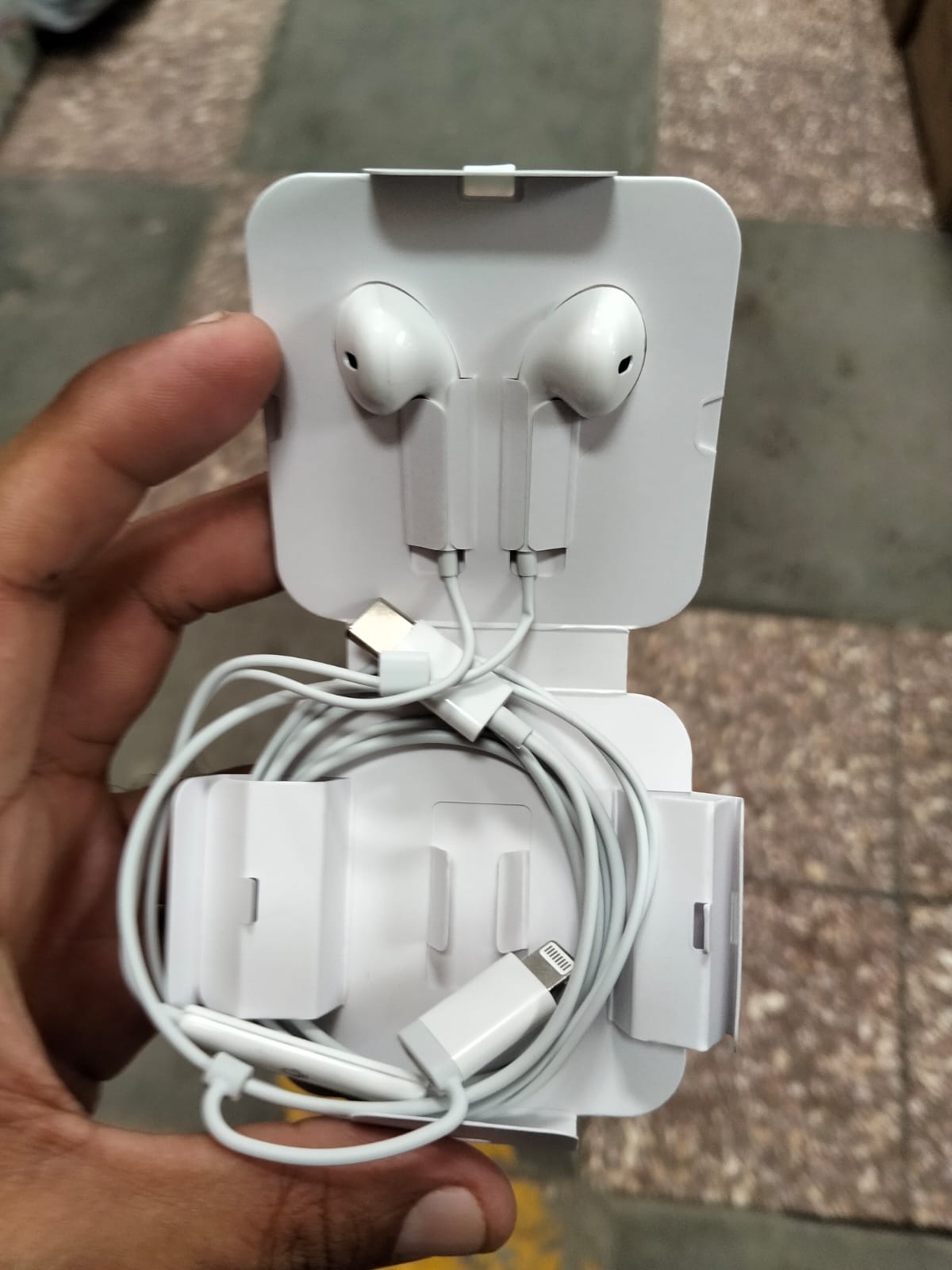 Audifonos iPhone tipo C  y tipo Ligthing Cod:1432 driver:01