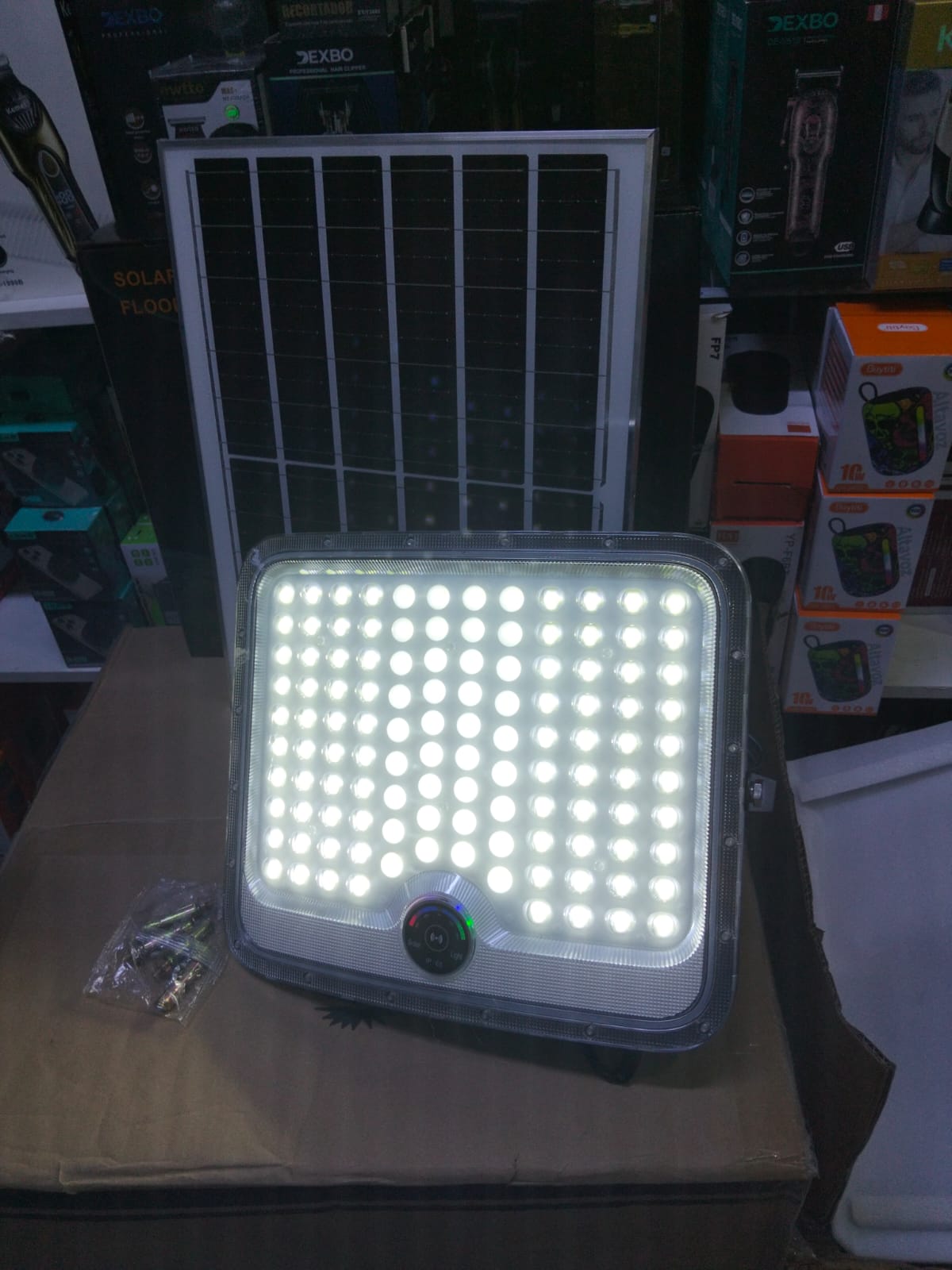 Reflector led 500W con panel solar cod:1254 driver :02