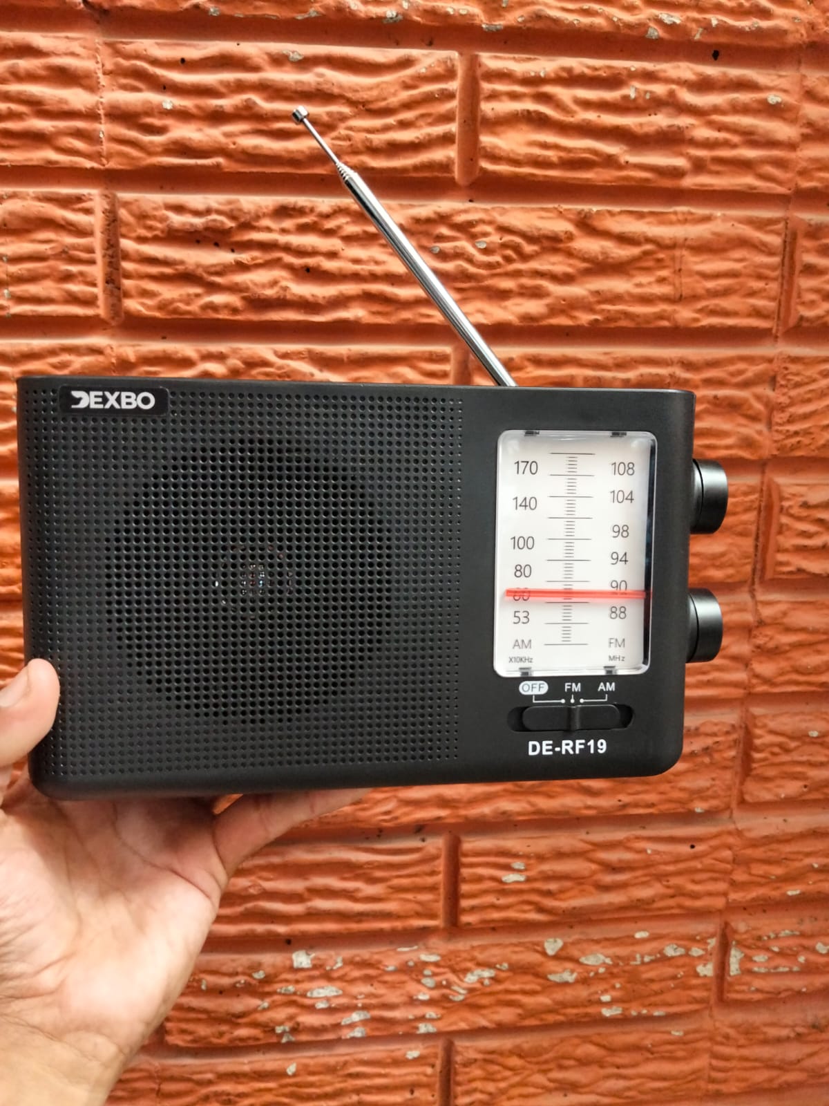 Radio FM/Am solo a Pilas Cod:1381 driver:03