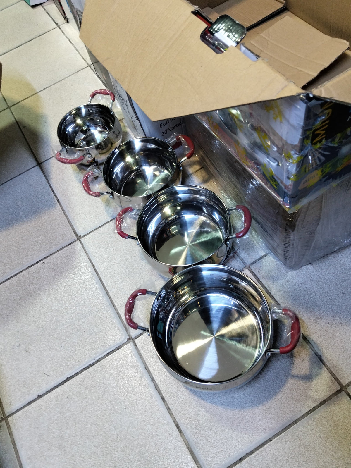 Ollas de acero inoxidable Cod:3013 driver:02
