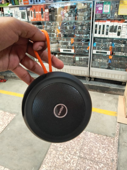 Parlante pequeño  bluetooth 10 cm x 10 cm  Cod:1461 driver:01