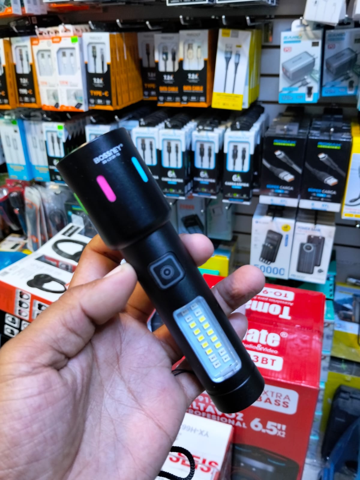 Mini linterna recargable Cod:3045 driver:02