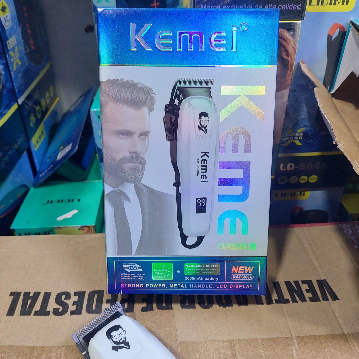 Maquina inalambrica para cortar cabello Cod:1168 driver :02