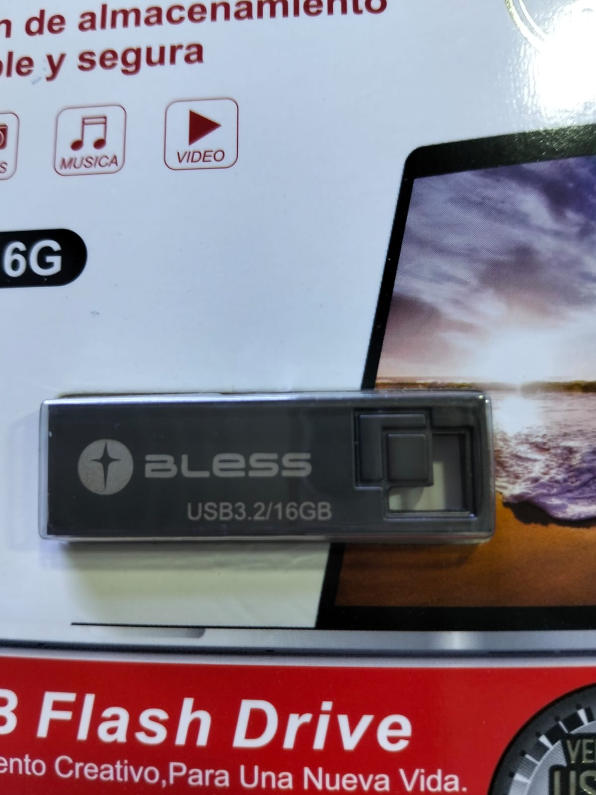 Memoria USB 16 GB Cod:1430 driver:02