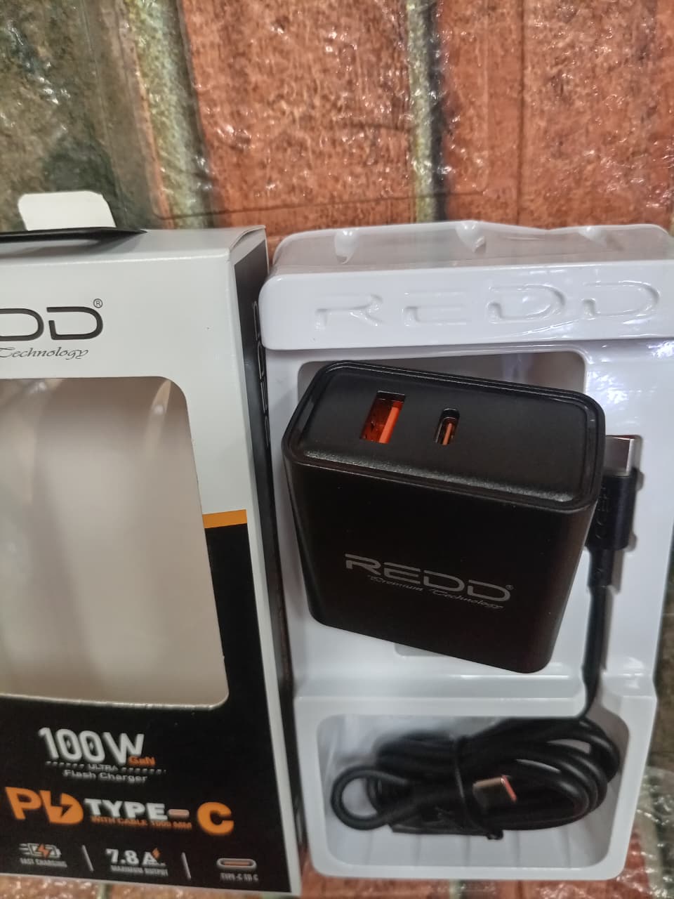 Cargador 100W Tipo C  carga rapida Cod:1353 driver:01