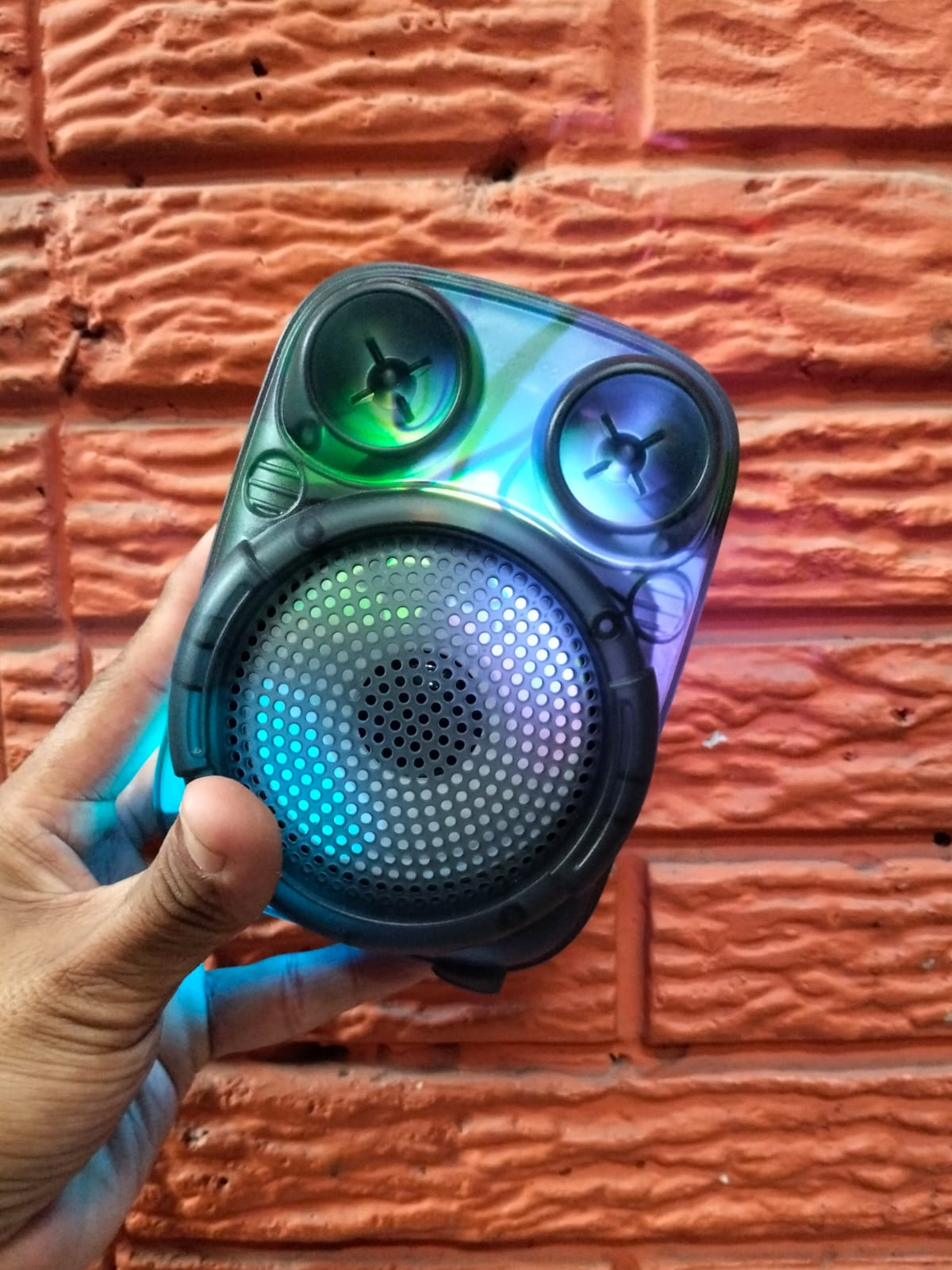 parlante Bluetooth 3" Cod:1537 driver:01